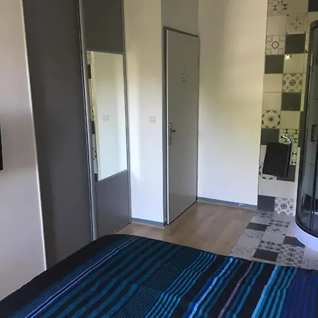 Avec Douche Dans Homestay Chambery
